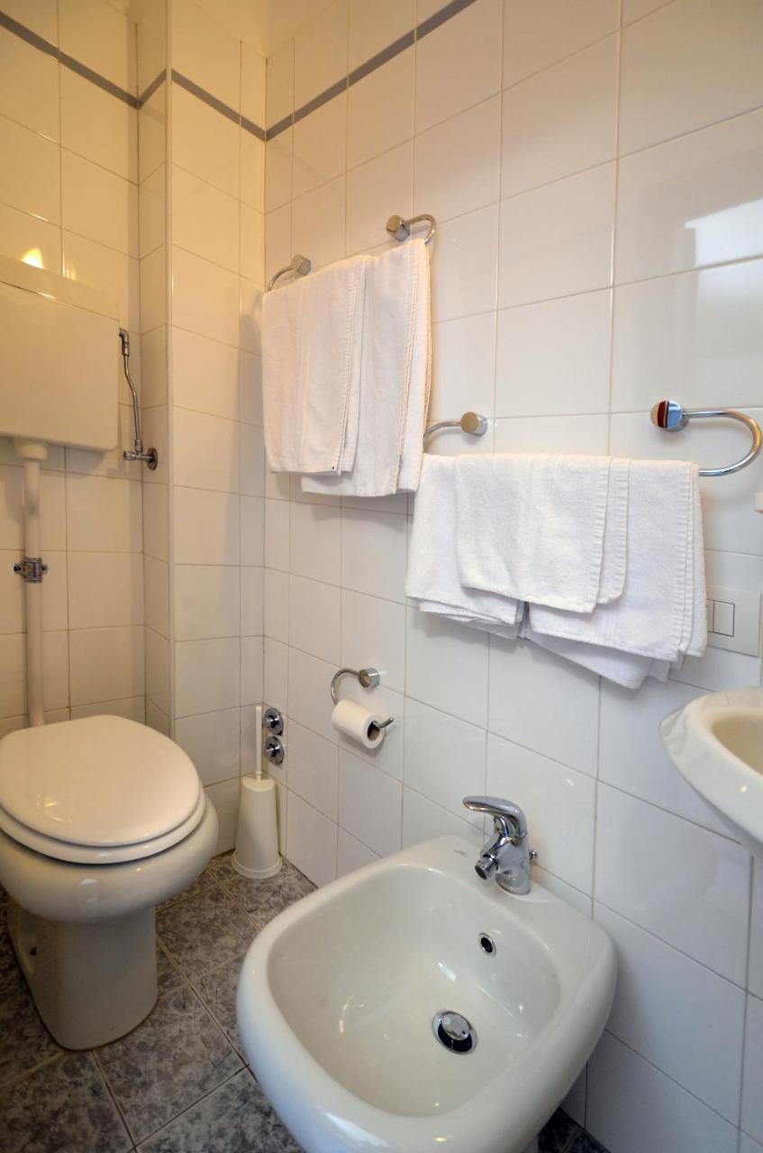 Albergo Della Torre Cernobbio Extérieur photo